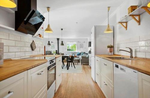 Saksild Strand House | 30459-Odder-Solskraenten-2