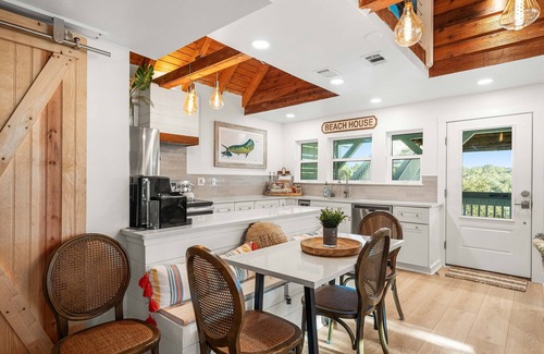 Santa Rosa Beach Ski Chalet | 30A | Bikes | Private Dock | Firepit | Kayaks