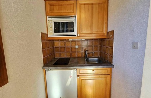 Plan Peisey Apartment | 30m from ski slopes, 3rd floor, balcony, tv, ski locker, 30m², Peisey-Vallandry