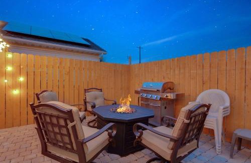 La Verkin House | 310 La Verkin Private Hot Tub, Spacious yard, near Zion National Park and St George