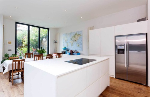 St. Helen's House | 316 m² House ∙ 5 bedrooms ∙ 9 guests
