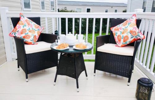Burnham-on-Sea House | 32 Holiday Resort Unity