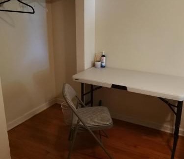 Englewood House | 320 Happy Home