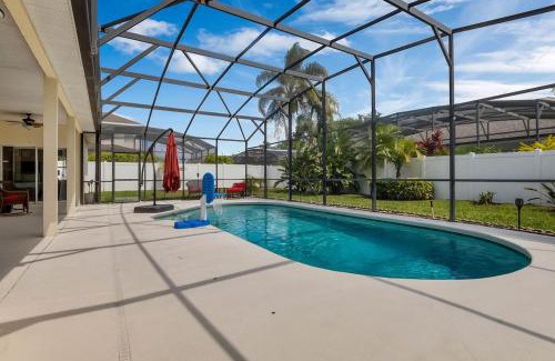 West Haven House | 333 Burford Circle Davenport