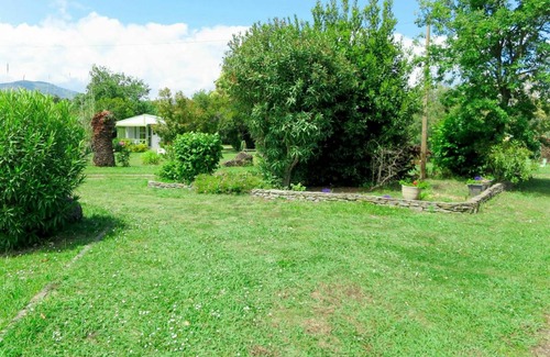 Talasani Other | 35 m² Accommodation ∙ 3 bedrooms ∙ 6 guests