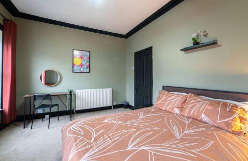 Liverpool House | 35 Off Month Stays Work-friendly Free Parking