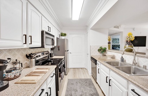 Summerlin Apartment | 35% Off Summer Special Serene Cozy Condo