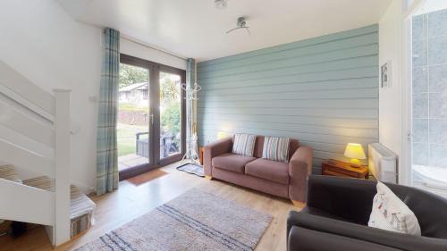 Saint Erth Praze House | 35 Strawberry Hill, Tolroy Manor