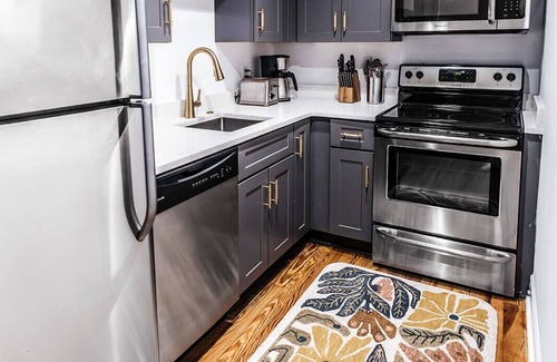 Downtown Charleston Hotel | 360 King