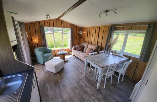 Heythuysen Ski Chalet | 38 m² Chalet ∙ 2 bedrooms ∙ 4 guests