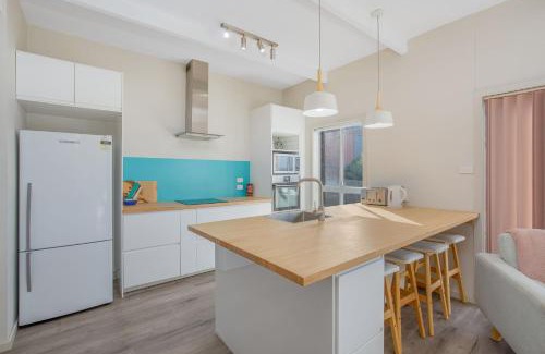 Bermagui House | 39 George St