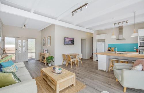 Bermagui House | 39 George St