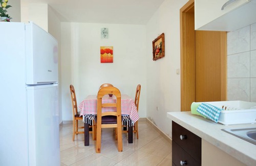 Zivogosce Apartment | 39 m² Apartment ∙ 2 bedrooms ∙ 5 guests