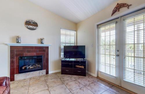 Gulf Shores House | 3b/2b w/Pool & Tennis Court, Sleeps 6