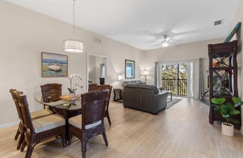 Bahama Bay Apartment | 3bd Condo with Waterview's, 1700sq ft, 8 min to Disney