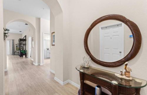 Bahama Bay Apartment | 3bd Condo with Waterview's, 1700sq ft, 8 min to Disney