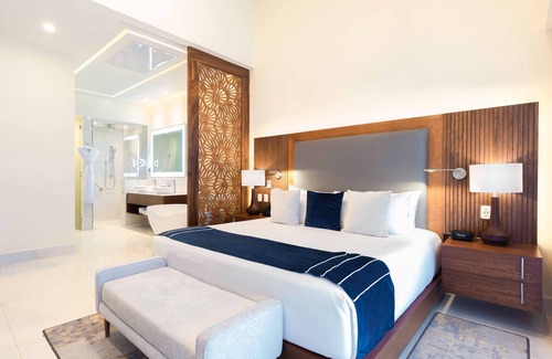 San Jose del Cabo Resort | 3BDR Condo