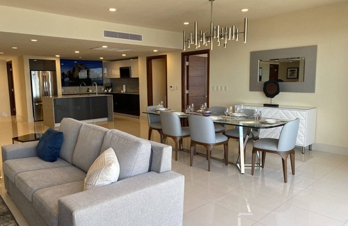 San Jose del Cabo Resort | 3BDR Condo