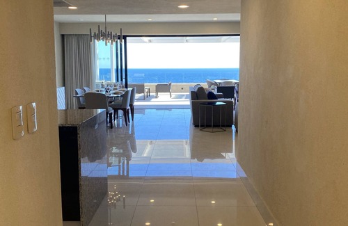 San Jose del Cabo Resort | 3BDR Condo