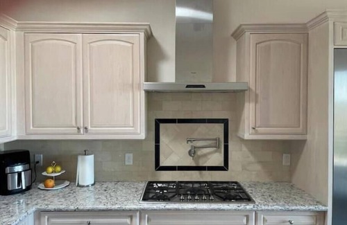 Temecula House | 3Bedroom 2bath in-law unit with kitchen and washer