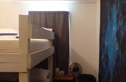 Clinton House | 3br/2ba, Pets Allowed, Wash/Dryer, Work Building, Amenities