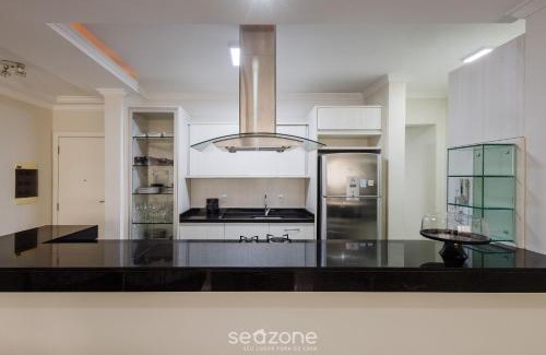 Barra Sul Apartment | 3BR Apt near beach & attractions in BC PNA0402