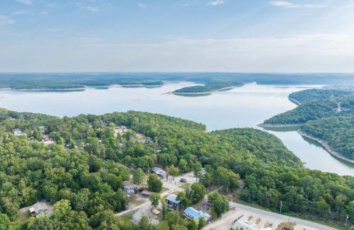 Mountain Home House | 3BR House By Lake with BBQ Fire Pit & EV Charger