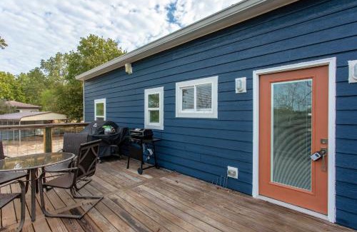 Mountain Home House | 3BR House By Lake with BBQ Fire Pit & EV Charger