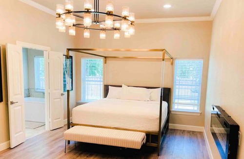 McKinney House | 3BR New build ~ Family Friendly