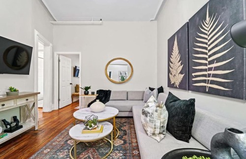 Central Park North House | 3BR Retreat Walkable to Columbia University