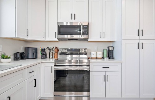 South Mountain House | 4.5 Miles From Downtown Phoenix