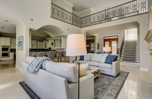 Beach Lagoon House | 4 Beach Lagoon Rd - GORGEOUS 6 bedroom home in Sea Pines & Private Pool