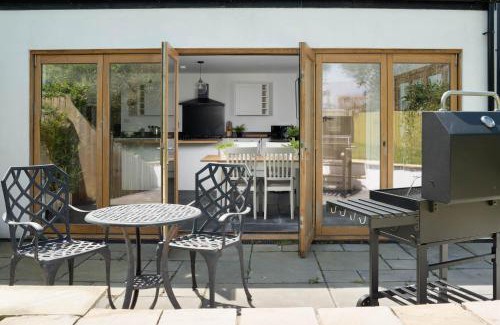 Newtown-in-St-Martin House | 4-Bed Cottage in the Lizard - Pet Friendly