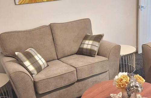 Accrington House | 4-Bed House in Accrington