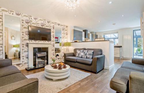 Charlestown House | 4 Bed in Charlestown 41199