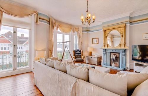 East Cowes House | 4 Bed in East Cowes 88655