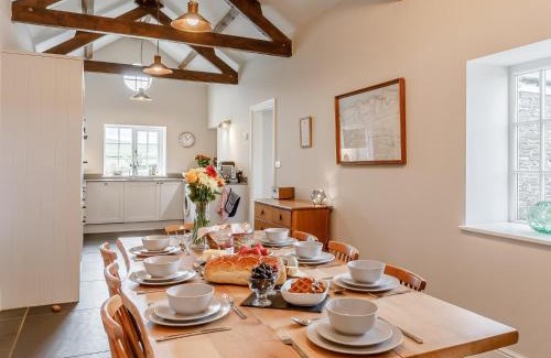 Brayford House | 4 Bed in Exmoor 64340