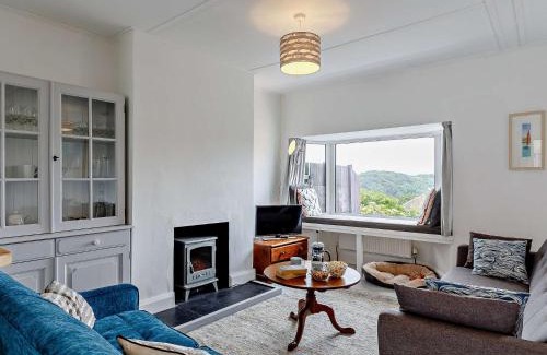 Polruan House | 4 Bed in Polruan 83574
