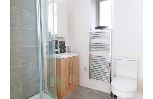 Polzeath Apartment | 4 bed Sea View apartment in the heart of Polzeath
