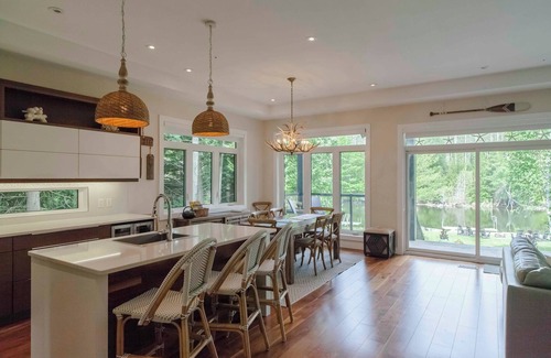 South Bruce Peninsula House | 4 bedroom, 2.5 bath! River front luxury on The Sauble River close to The Beach!