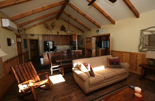 Bemidji House | 4 Bedroom/3 Bath Home located on Blackduck Lake at White Birch Resort