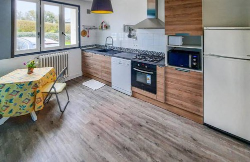 Plomodiern House | 4 bedroom accommodation in Plomodiern