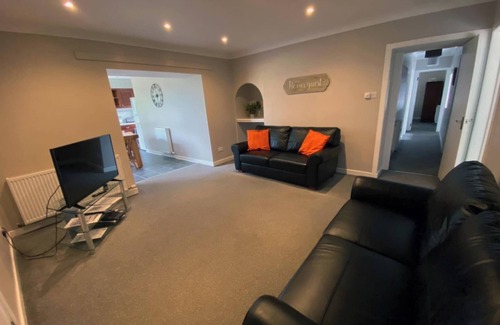Newton Stewart Cottage | 4 bedroom accommodation in Newton Stewart