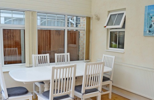 Clacton-on-Sea Cottage | 4 bedroom accommodation in Clacton-on-Sea