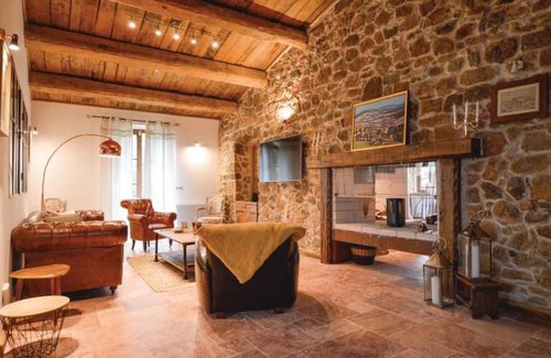 Feliceto House | 4 bedroom accommodation in Feliceto