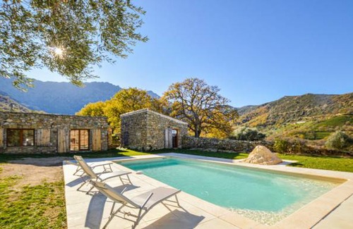 Feliceto House | 4 bedroom accommodation in Feliceto