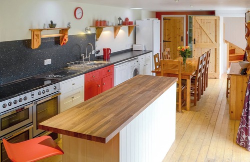Helmsdale Cottage | 4 bedroom accommodation in Gartymore, near Helmsdale