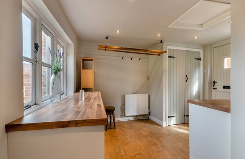 Irstead Cottage | 4 bedroom accommodation in Lamas, near Wroxham