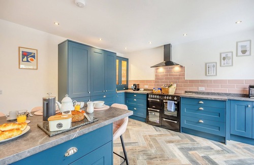 Spilsby Cottage | 4 bedroom accommodation in Welton Le Marsh, near Skegness