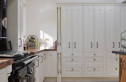 Wisbech Cottage | 4 bedroom accommodation in Wisbech
